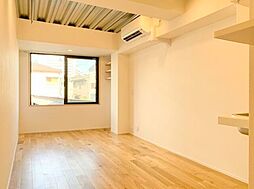 trias.K 2階ワンルームのリビング/ダイニング