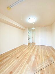 HOLLi 2階ワンルームのリビング/ダイニング