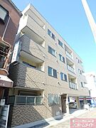 アヴニール加美 3階 築16年9ヶ月の賃貸物件