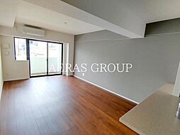 プライマル板橋本町 403 4階1LDKのリビング/ダイニング