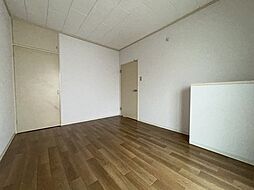 MIKI RESIDENCE 2階2DKのリビング/ダイニング