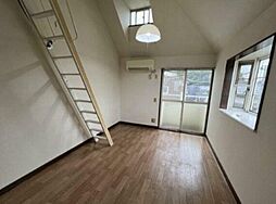 エンビロンス上板橋 1階1Kのリビング/ダイニング