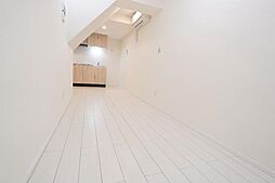 プレジール三軒茶屋 1階1LDKのリビング/ダイニング