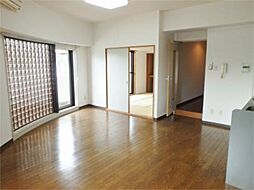 リッジモントゥ鶴牧 304 3階2LDKのリビング/ダイニング