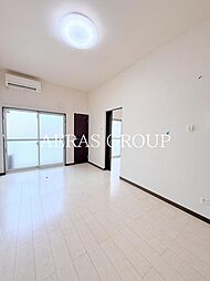 レオネクストクリサンス 3階1LDKのリビング/ダイニング