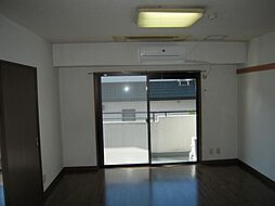 グランデ南大沢 2階4DKのリビング/ダイニング