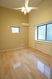 アザーレ生田 201 2階1Kのリビング/ダイニング