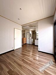 アーバンライフ石橋 203 2階2LDKのリビング/ダイニング