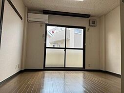 アピーズ11 1階1Kのリビング/ダイニング