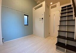 グラシア金町 2階1Kのリビング/ダイニング