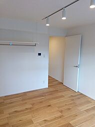 ルーセントコート代々木上原 201 2階1Kのリビング/ダイニング