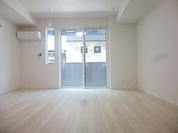 アクトルシェリア 3階1Kのリビング/ダイニング