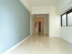 センチュリー東上野 4階1Kのリビング/ダイニング