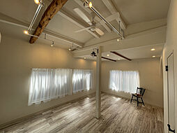 La　Casa　Blanca 2階1LDKのリビング/ダイニング