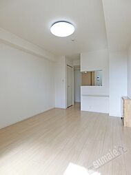 レジデンスＴＫ　吉田 4階ワンルームのリビング/ダイニング