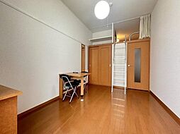 レオパレスアゼリア15996 110 1階1Kのリビング/ダイニング