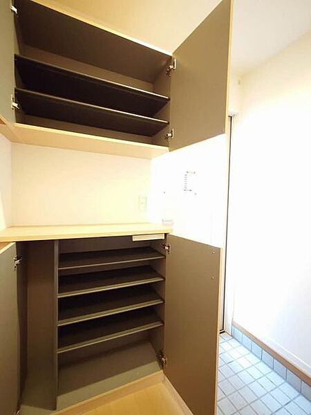 apartment 宮城県栗原市築館宮野中央１丁目4-18
築館宮野中央の賃貸情報を見る
物件地図