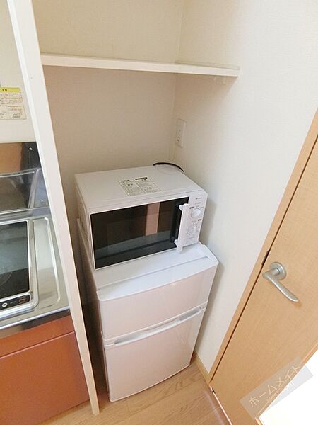 画像9:冷蔵庫・電子レンジ