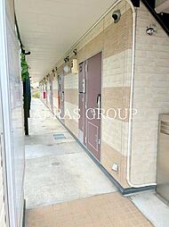 11 / 20
