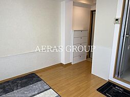 のんびりハウスその2 3階ワンルームのリビング/ダイニング