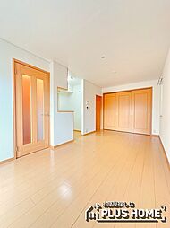 ジェイド　II 105 1階1LDKのリビング/ダイニング