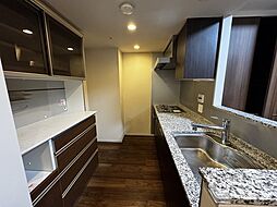 中野ツインマークタワー 18階3LDKのリビング/ダイニング