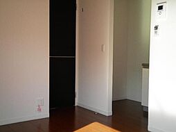 アルファ　II 1階1Kの寝室