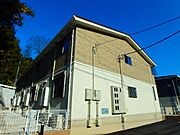 京王多摩センター駅よりバス13分 徒歩1分 1階 築9年10ヶ月の賃貸物件