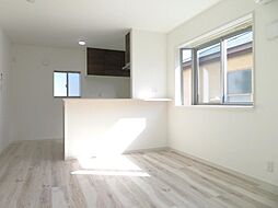 フローリッシュ東船橋 2階1LDKのリビング/ダイニング