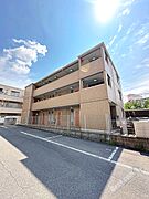 ラ・メゾン・ドゥ・サチ 3階 築17年2ヶ月の賃貸物件