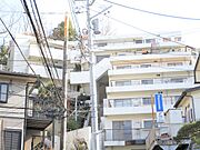 鶴川駅より徒歩23分 6階 築34年11ヶ月の賃貸物件