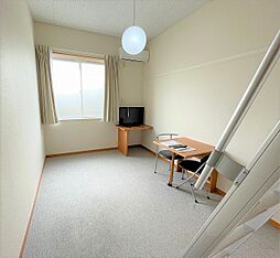 レオパレスＴ＆Ｓ 2階1Kのリビング/ダイニング