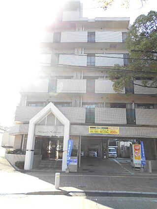 メゾン・ド・香椎参道_外観_3