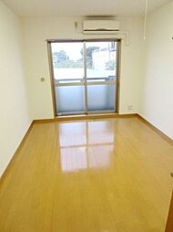 ドゥ・ベルジュール 3階1Kのリビング/ダイニング