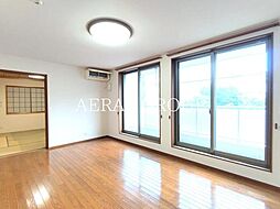 コーポ KOGA 2階1LDKのリビング/ダイニング