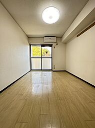 コンフィーコーポ 302 3階ワンルームのリビング/ダイニング