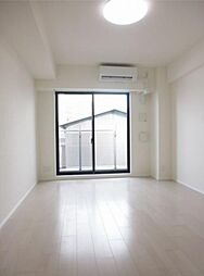 メイクスデザイン三宿 3階1Kのリビング/ダイニング