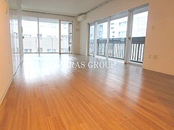 東雲キャナルコートCODAN17号棟 704 7階ワンルームのリビング/ダイニング