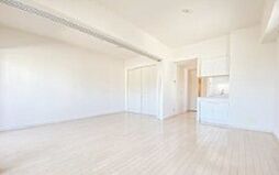 エステムプラザ日本橋 弐番館 9階1LDKのリビング/ダイニング