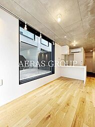 trias520 1階ワンルームのリビング/ダイニング