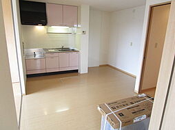 グランディールナギサワ 201 2階2DKのリビング/ダイニング