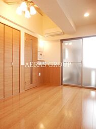 シャンボール中野 1階1Kのリビング/ダイニング