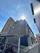 和歌山駅より徒歩4分 1階 築10年10ヶ月の賃貸物件