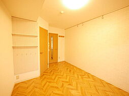 ビイルーム小金井 1階1Kのリビング/ダイニング