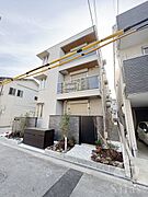 長居駅より徒歩4分 2階 築1年の賃貸物件