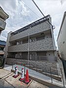 四条畷駅より徒歩6分 3階 築1年7ヶ月の賃貸物件