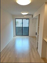 マリン 102 1階1LDKのリビング/ダイニング