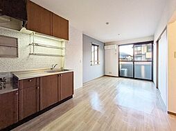 ロイヤルハウス Ｂ 2階2DKのリビング/ダイニング