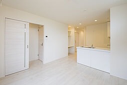 アイネブリュ 1階2LDKのリビング/ダイニング