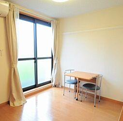 レオパレス杉山 2階1Kのリビング/ダイニング